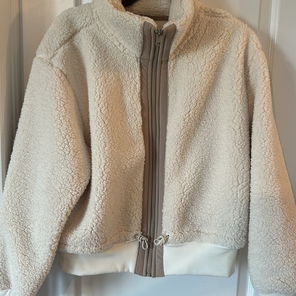 Shearling Bomber Style Coat Sasha Exeter X Joe Fresh Exclusive - Picture 3 of 3
